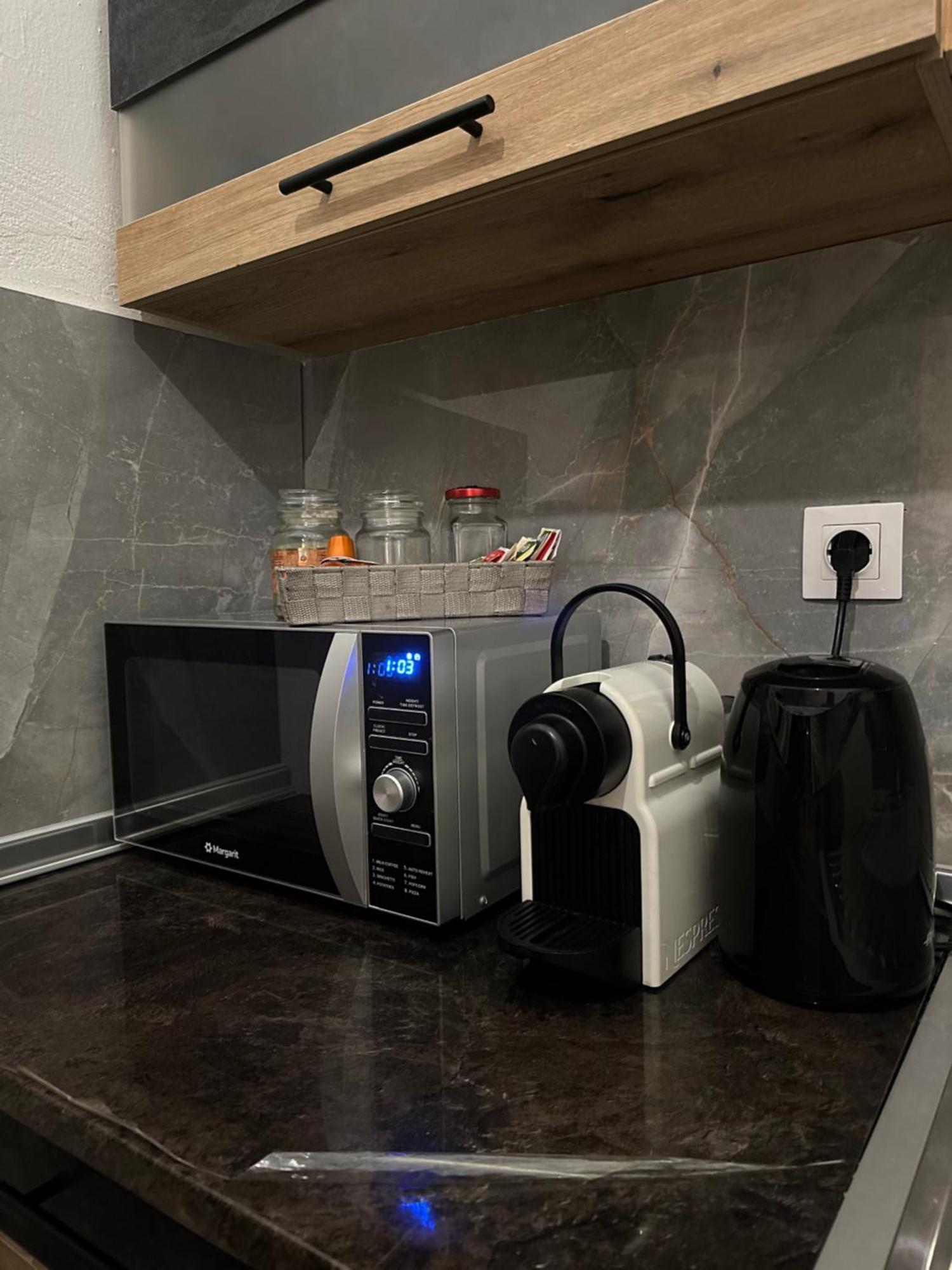 Charcoal Thirteen Apartment Kavála Luaran gambar